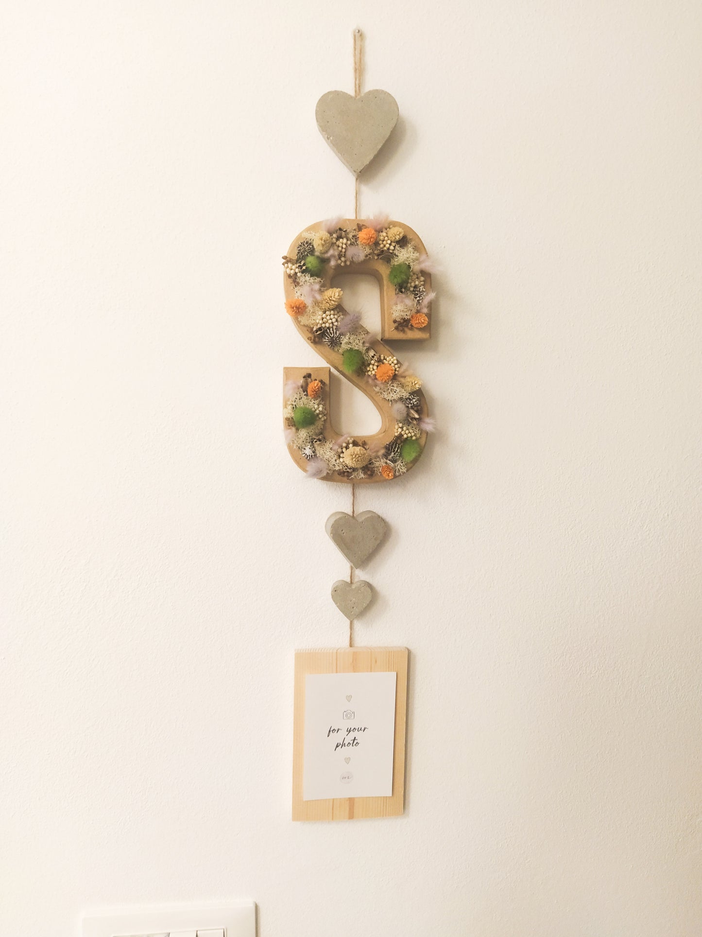 Porta Foto con Lettera Decorata da Appendere
