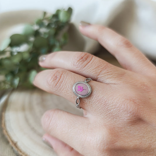 Anello Ovale Regolabile in Acciaio con Fiori essiccati