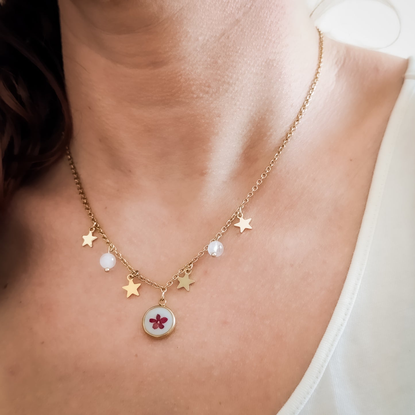 Collana con Catena Decorata e Fitolacca- oro