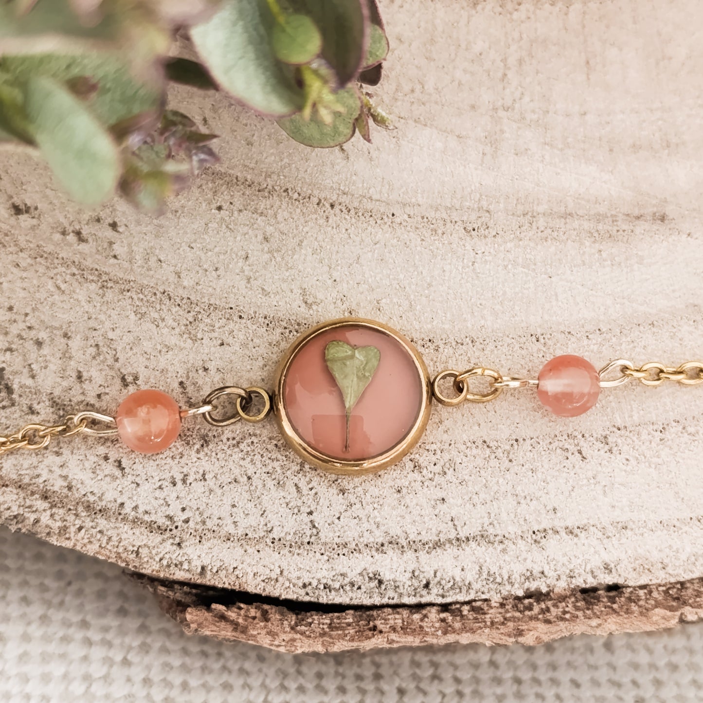 Bracciale color Oro con Borsa del pastore e Agata