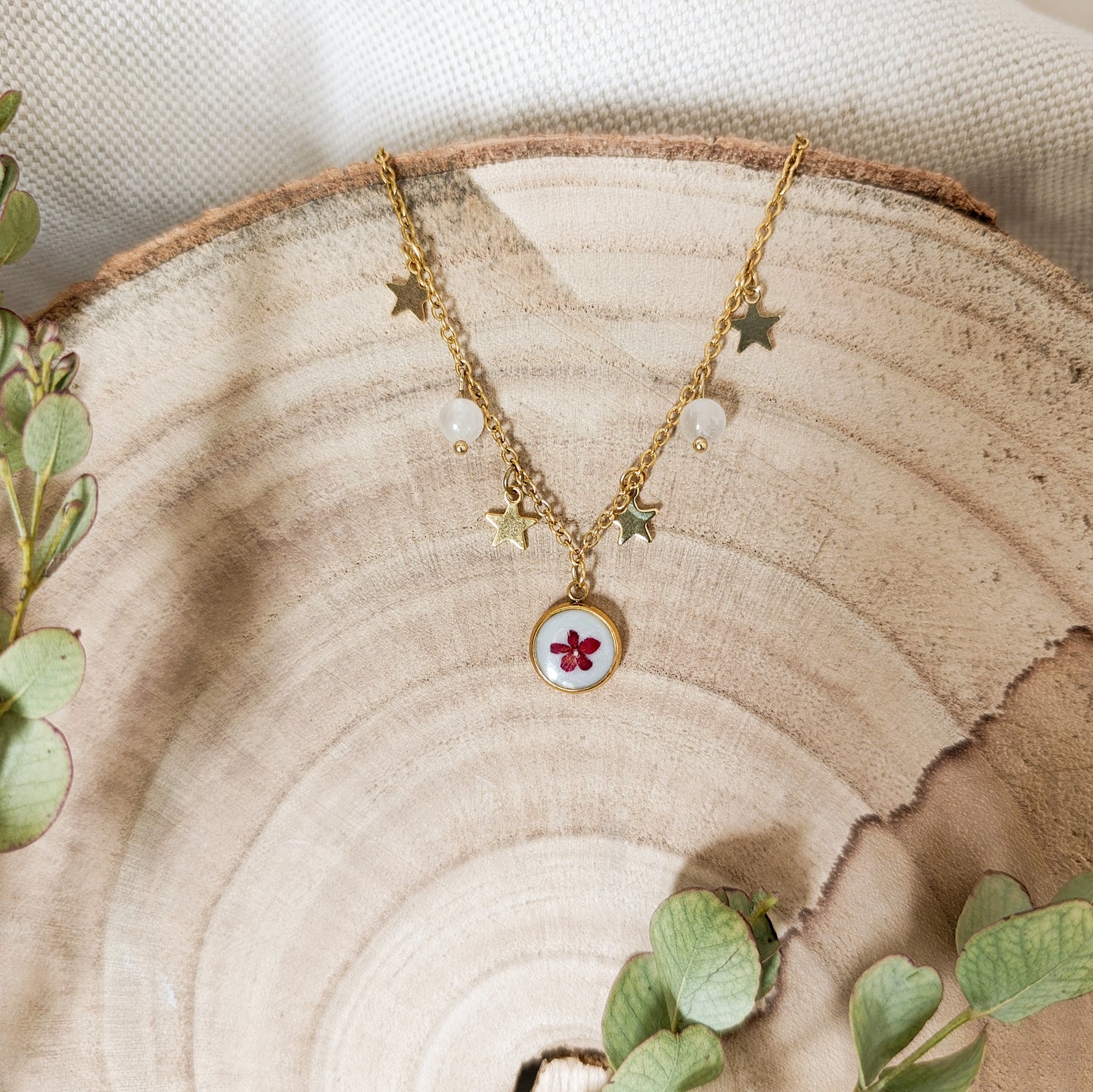Collana con Catena Decorata e Fitolacca- oro