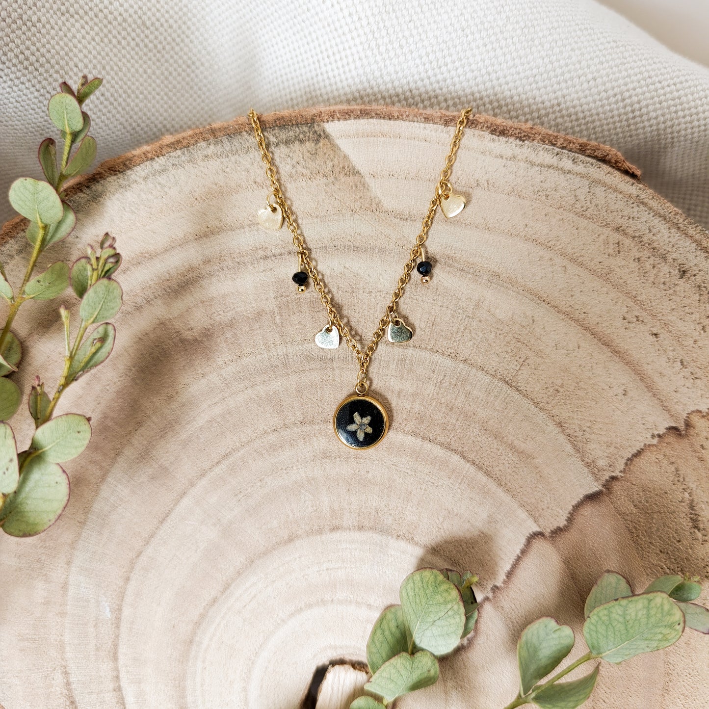 Collana con Catena Decorata e Fitolacca- oro