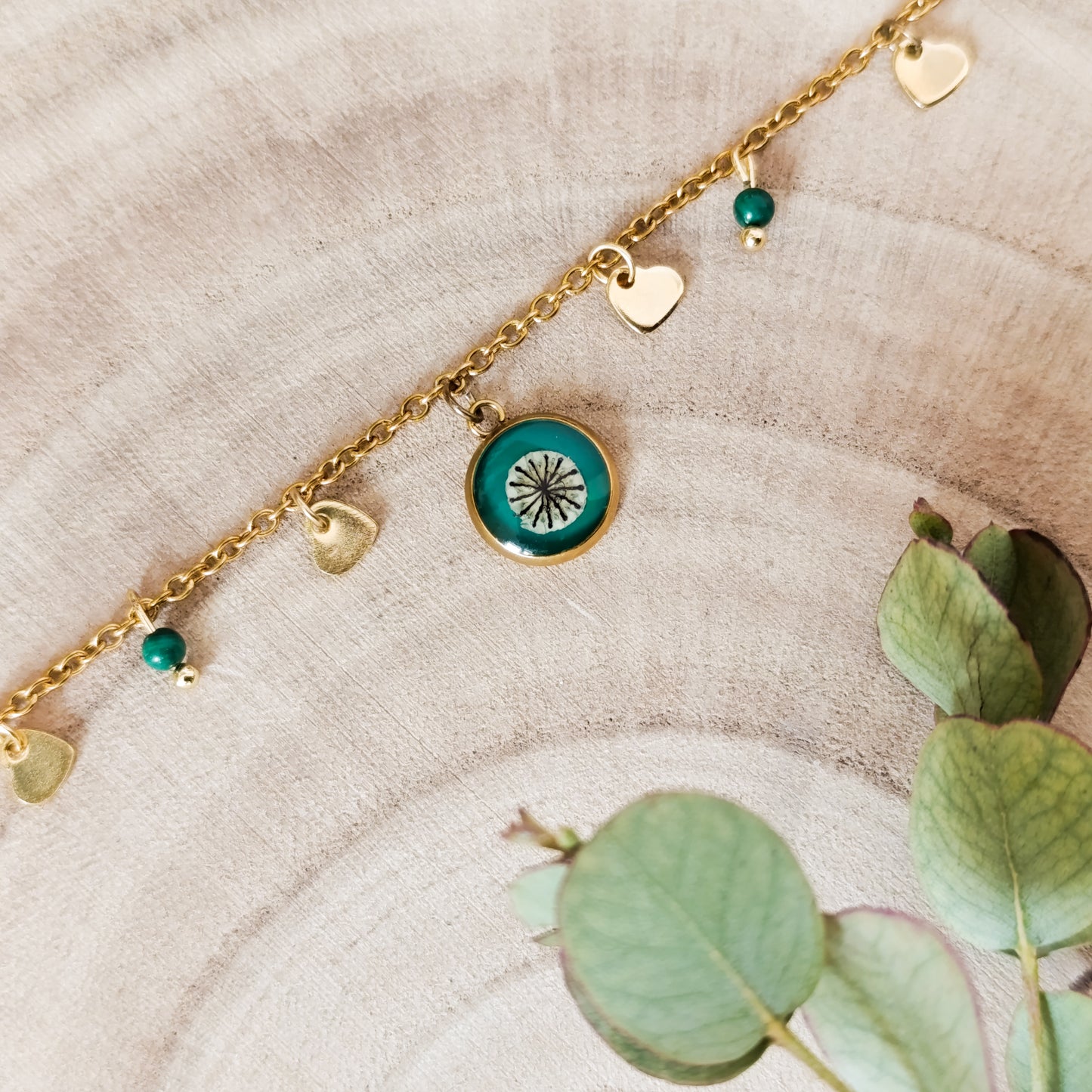 Collana con catena Decorata e Capsula di Papavero