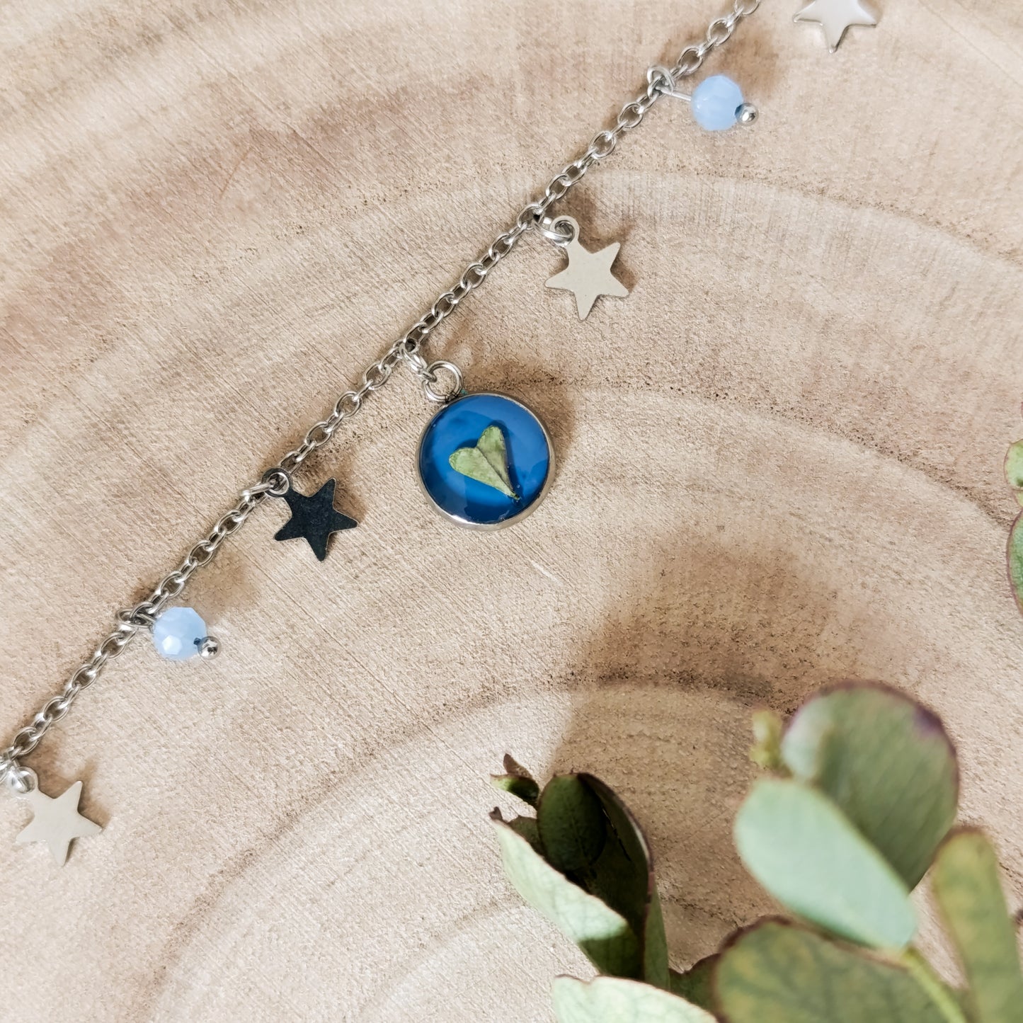 Collana con Catena Decorata e Borsa del Pastore