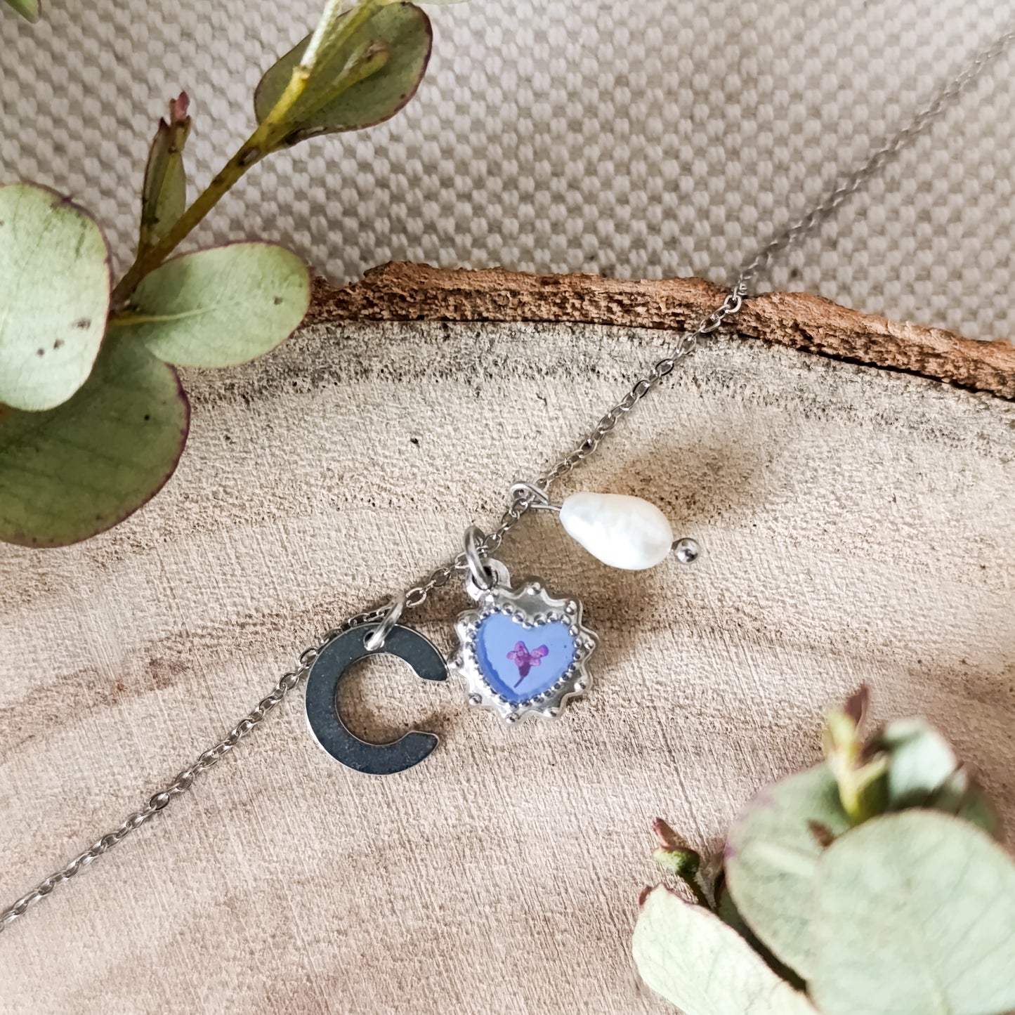 Collana con Lettera
