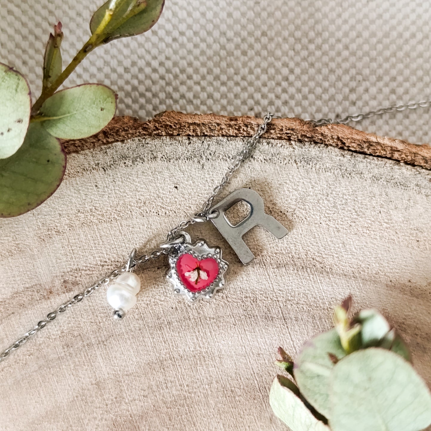Collana con Lettera