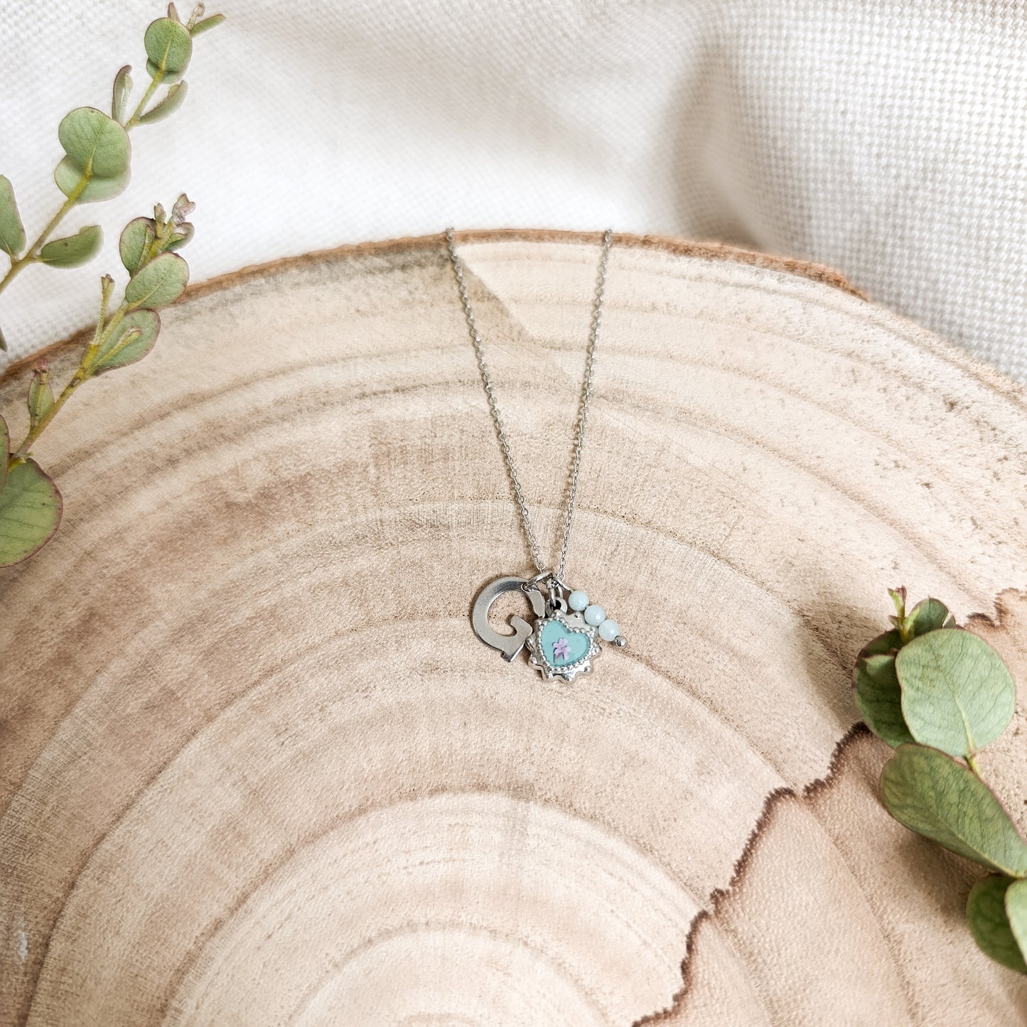 Collana con Lettera
