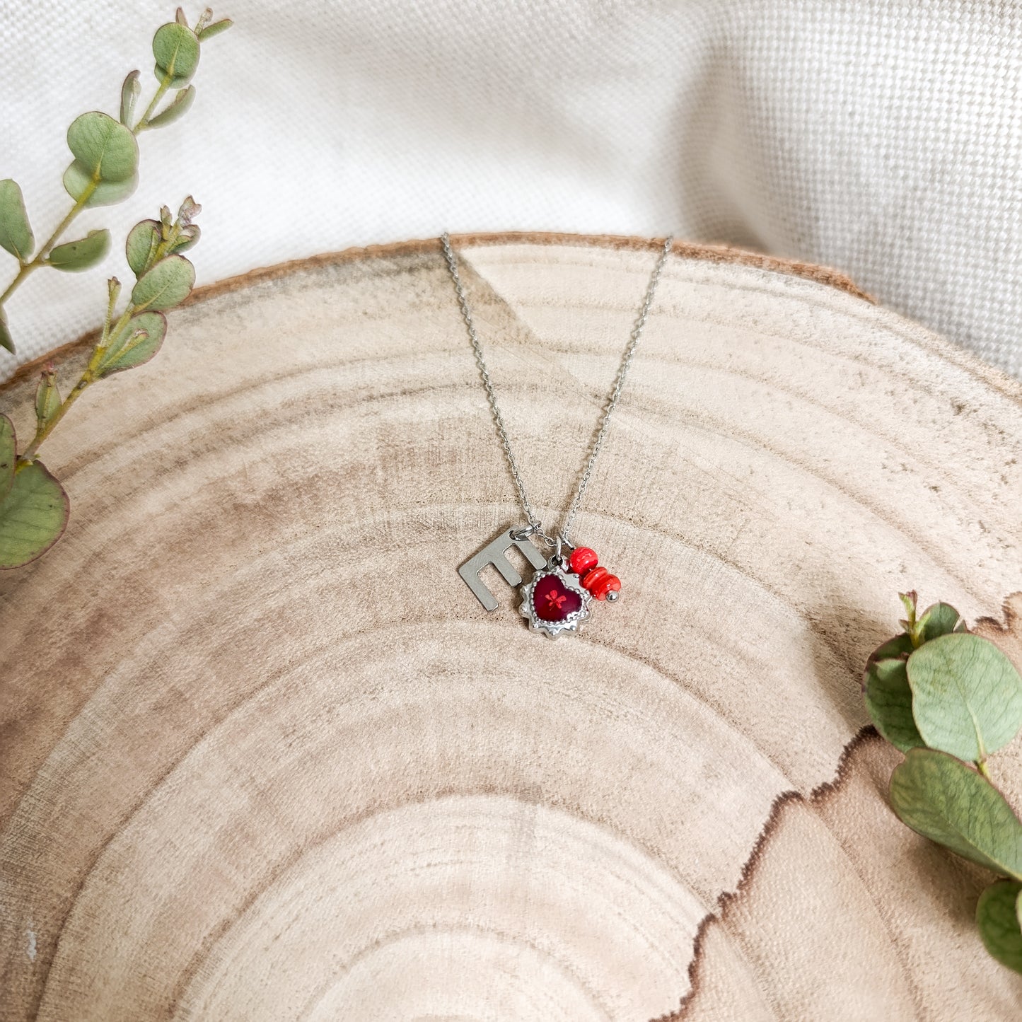 Collana con Lettera