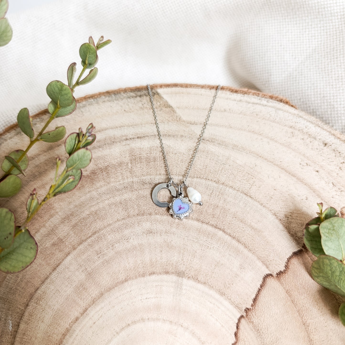 Collana con Lettera