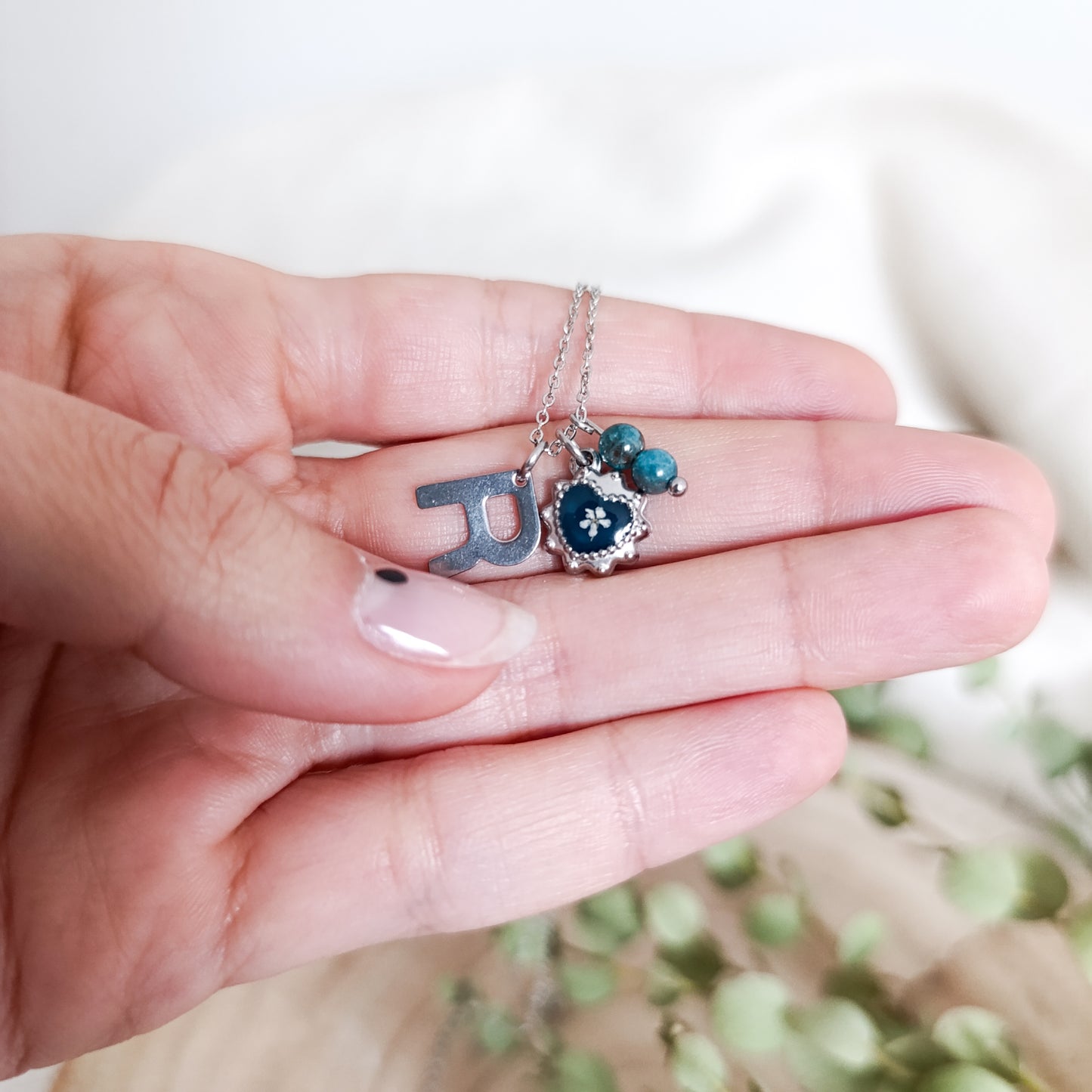 Collana con Lettera