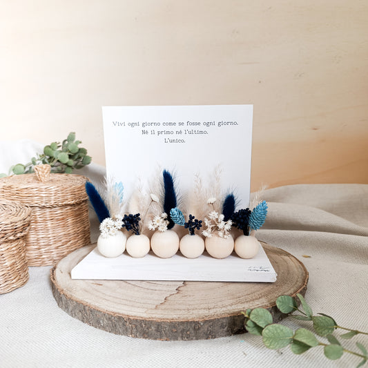Porta Foto e Frase con Fiori Secchi Blu