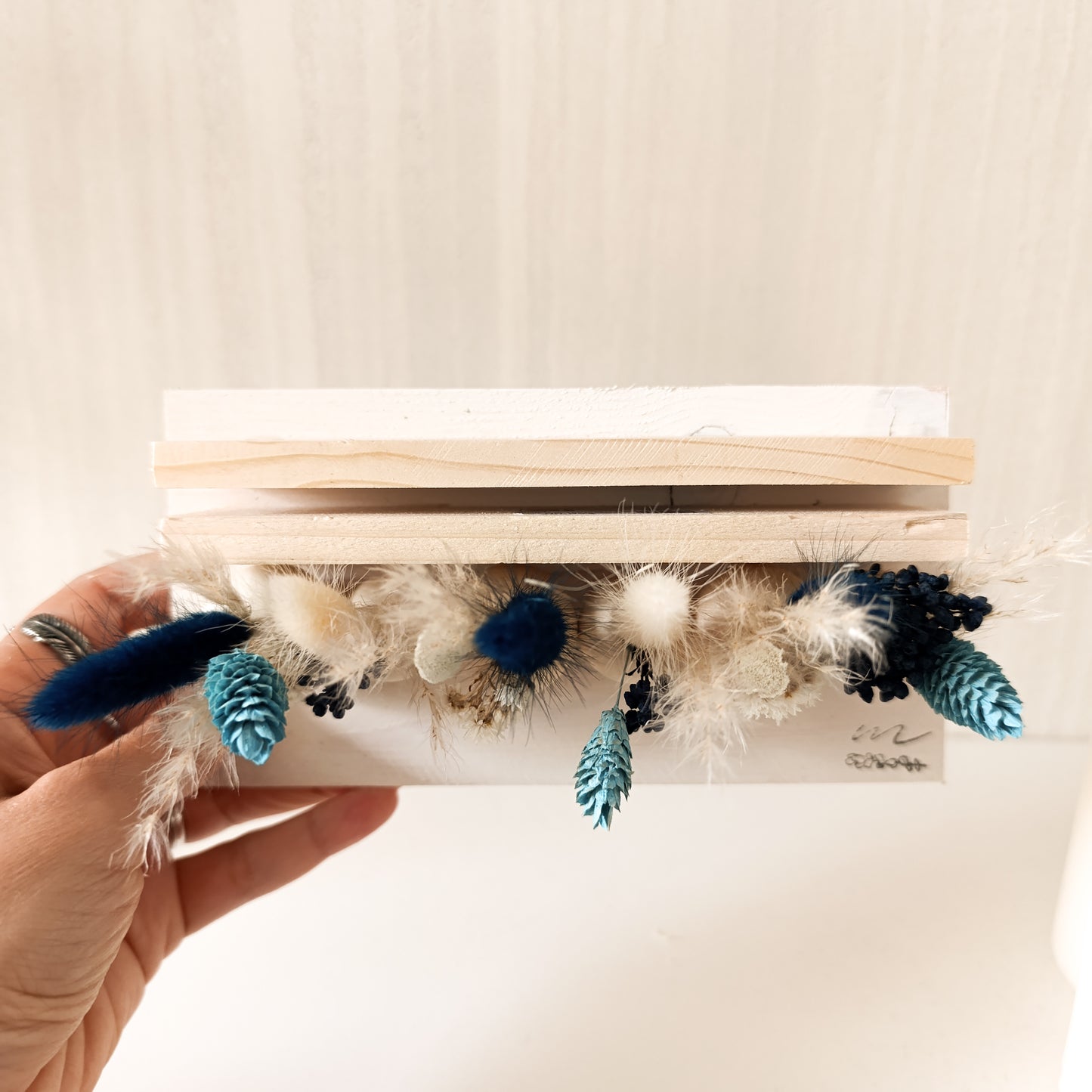 Porta Foto e Frase con Fiori Secchi Blu